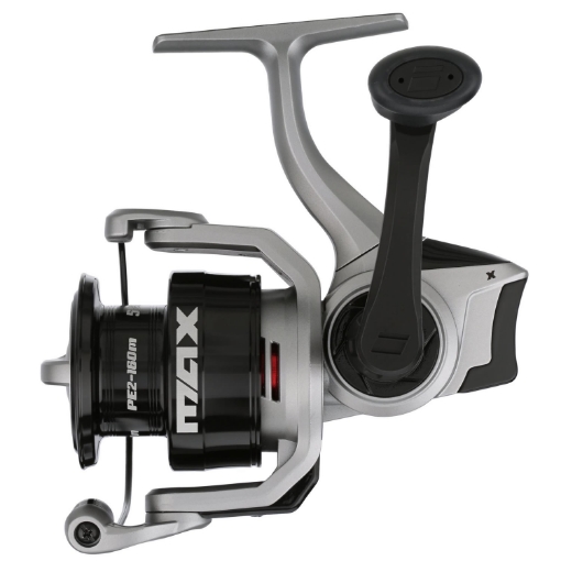 Spolehlivý přívlačový naviják Abu Garcia Max X 3000 FD s přední brzdou.
